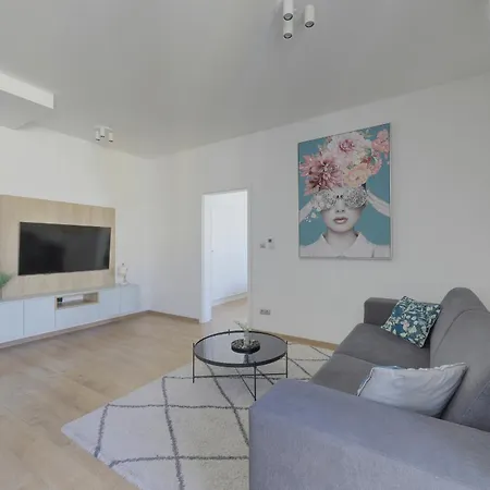 Lermont Old Town Apartment *