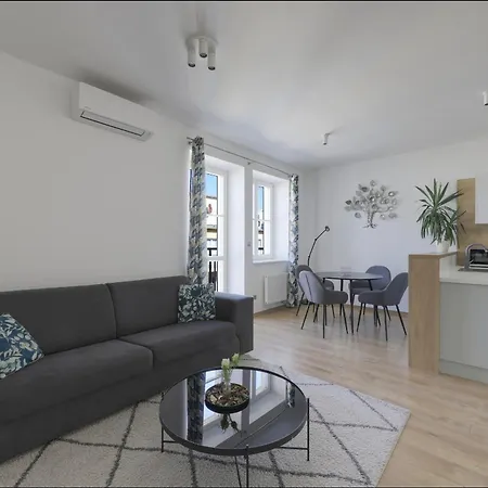 Lermont Old Town Apartment